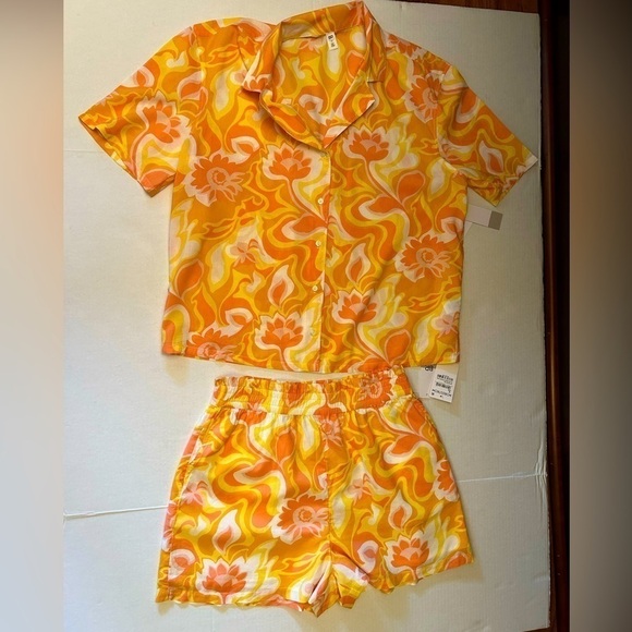 BP (Brass Plum)Nordstroms retro style floral shorts pajama set . NWT Sz-M T15 - Picture 5 of 9